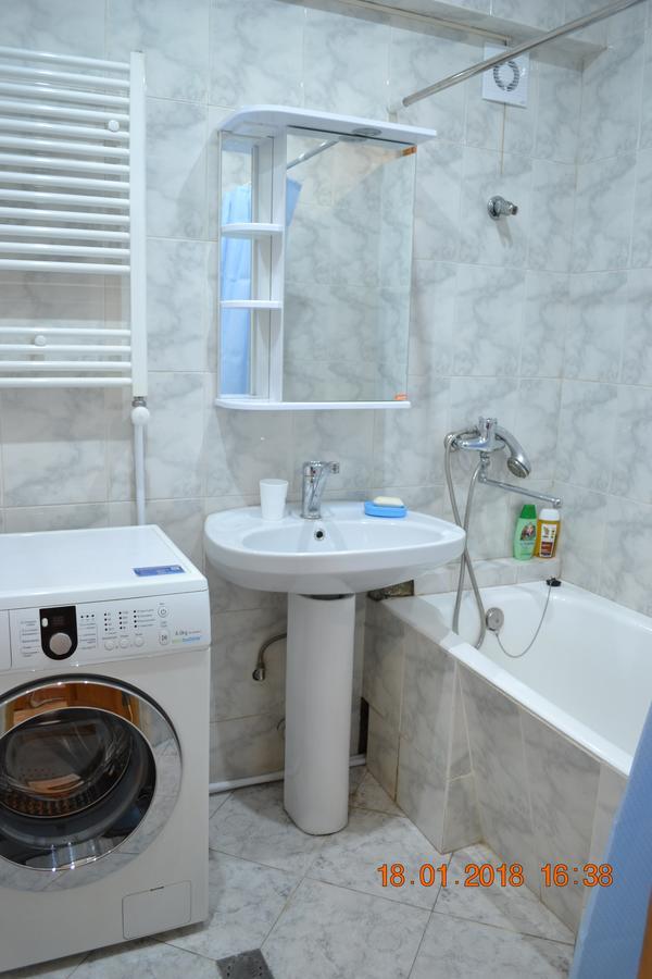 Apartment On Ikalto 8 Tbilisi Exteriör bild