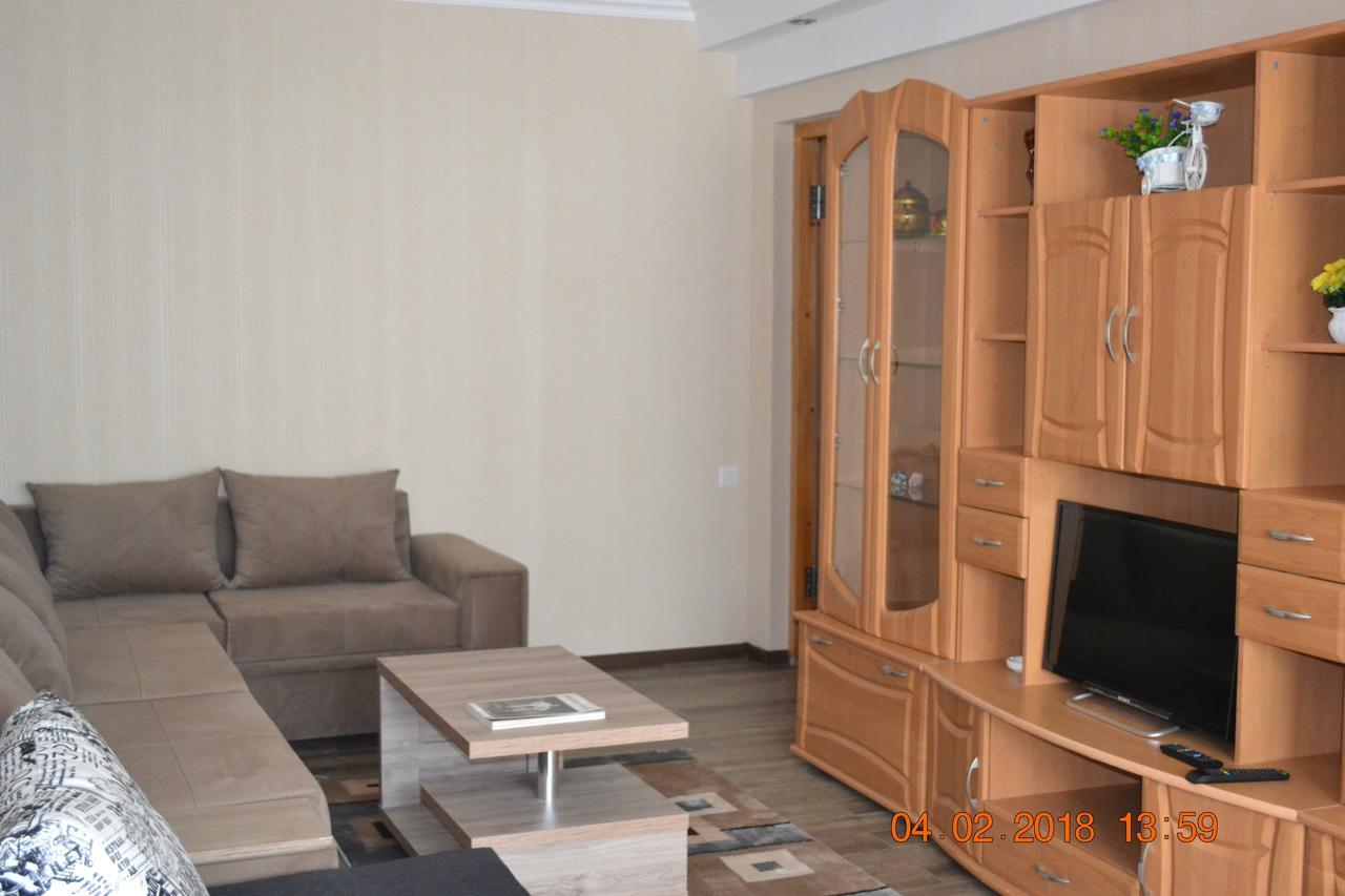 Apartment On Ikalto 8 Tbilisi Exteriör bild